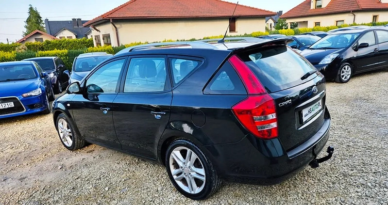 Kia Ceed cena 16500 przebieg: 231000, rok produkcji 2008 z Sobótka małe 631